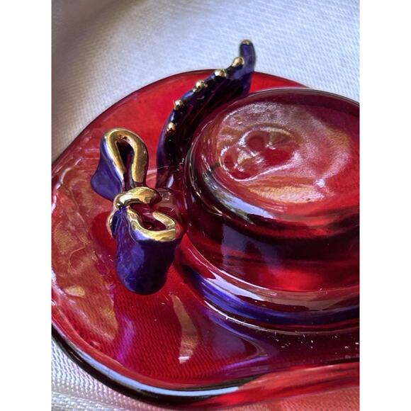 Vtg RED HAT SOCIETY 2” Blown Stained Glass Hat w/ Purple Leaf And Bow With Box - Picture 6 of 10